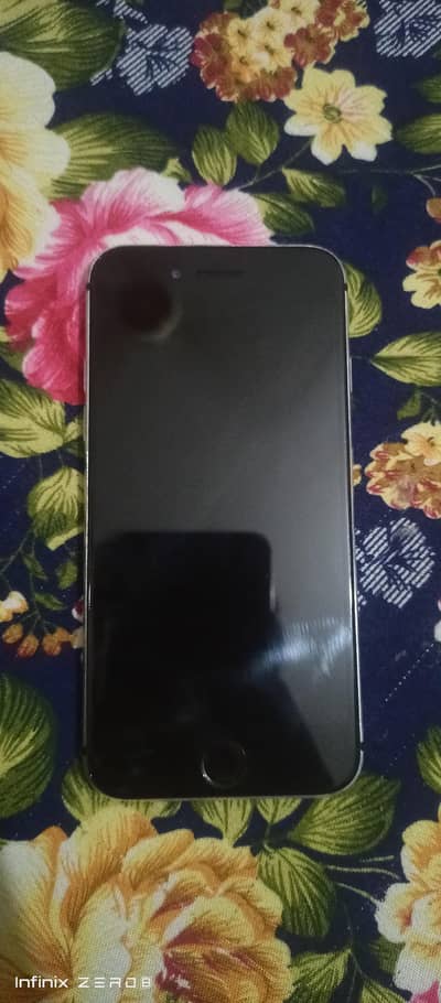 Iphone 8 Board issue only baki parts ok