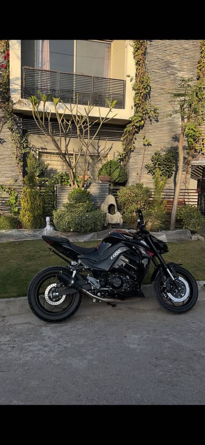 Kawasaki Z1000 2025 model 400cc for Sale