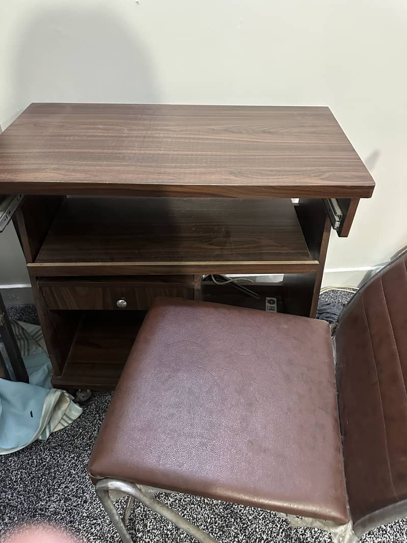 Study table with chair 1