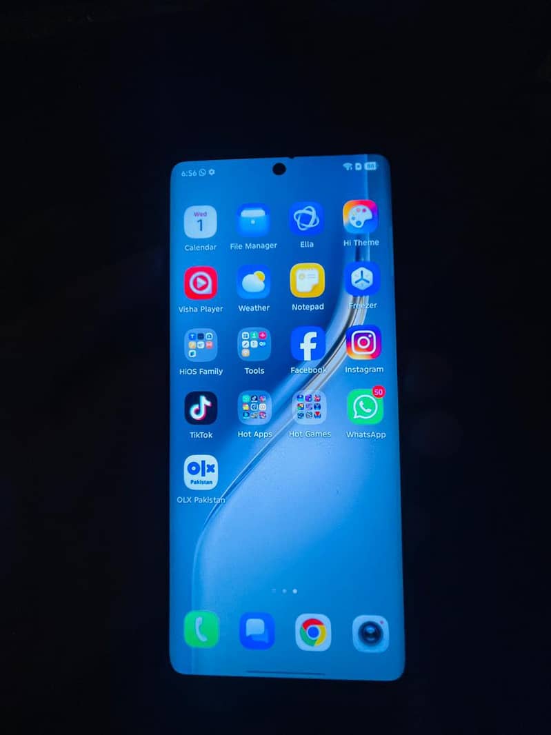 Tecno Camon 40 Pro with box touch issue 1