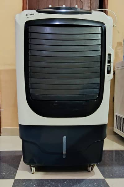 Full size Nasgas room cooler with cooling gels (only 1 year used)