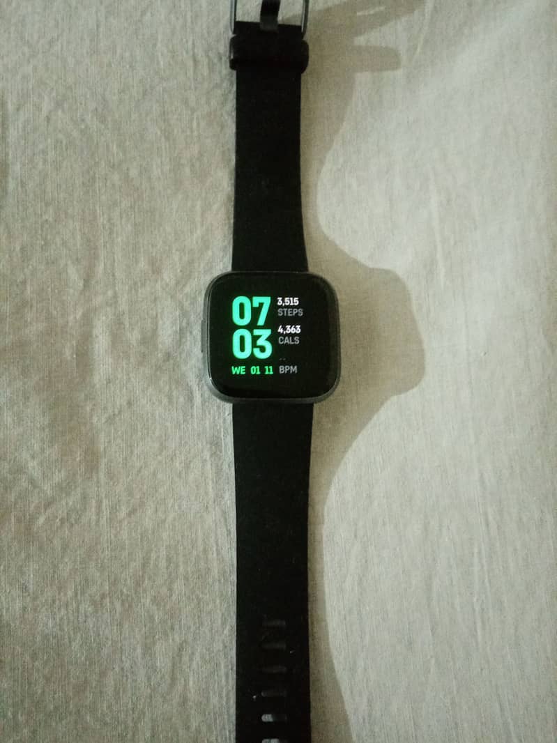 Fitbit versa 2 3