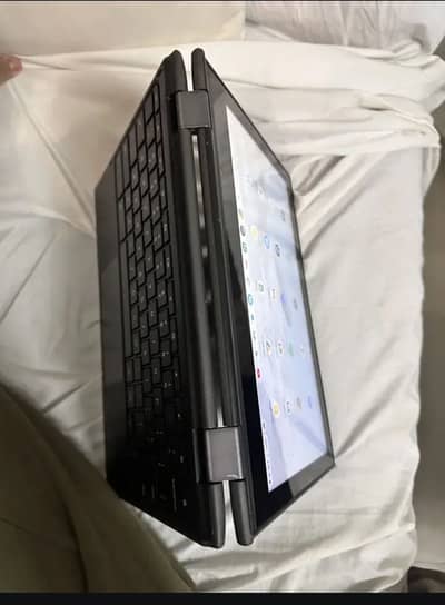 With warranty of keyboards mouse and screen of 1 month