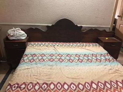 Bed & Dressing table