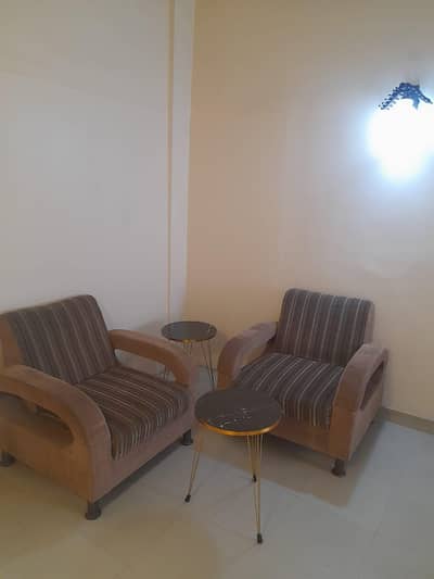 bathisland 2 rooms fully furnished for single working man bank/company
