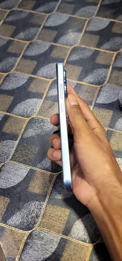 Radmei Note 13 . . 8 256gb ha