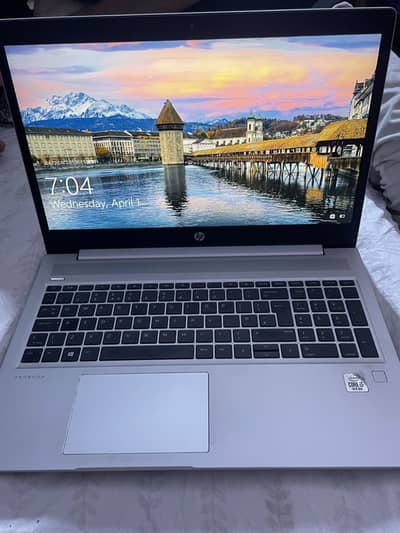 Hp pro book 450 g7 core i5 10th gen 256 SSD original charger included
