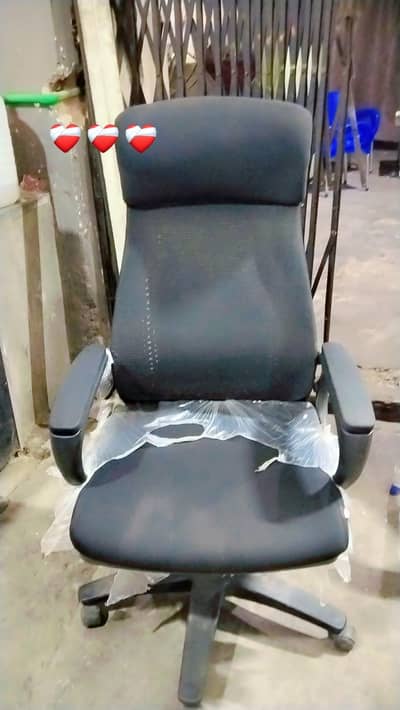 brand new only 2 months use condition 10 by 10