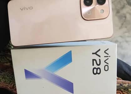 vivo y28 8+8 ram and 128 gb memory lush condition