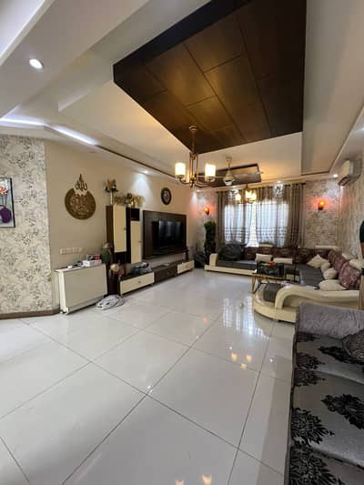 Beautiful 4-Bedroom Corner Residence with Green Belt and 24 hrs Water