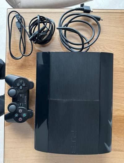 Ps3 Super Slim (Jailbreak) 10/10