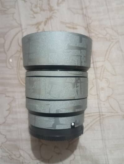 Sony FE 50mm f/1.8 Lens / Full Frame E Mount