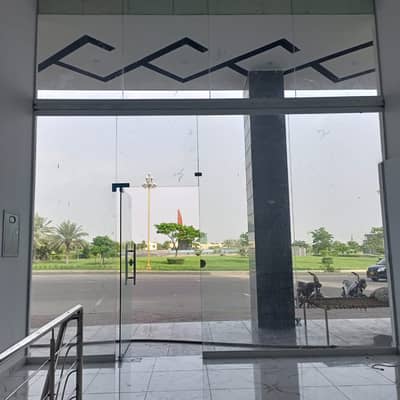 500 sqft Shop+basement available for rent in Bahria Town Karachi