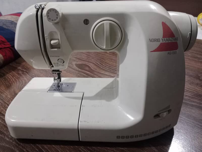 Automatic sewing machine 1