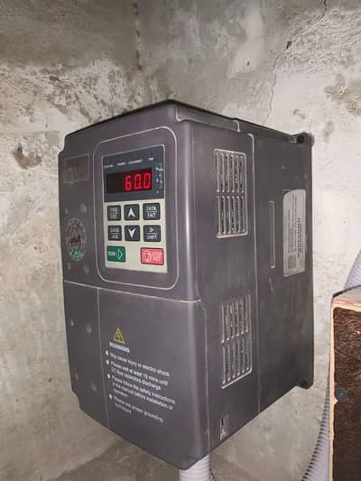 VFD INVARTER 5.5 TO 7.5 MOTOR INVARTER