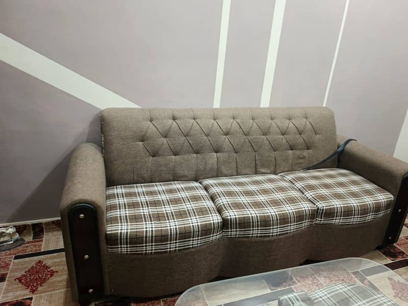 7 ceter sofe…, 4 ceter dining table sofe 0