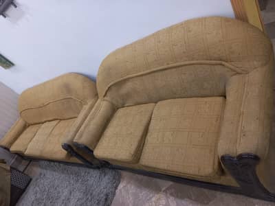 Comfortable Family Sofa Set (3+2+1) – Great Deal Affordable Price