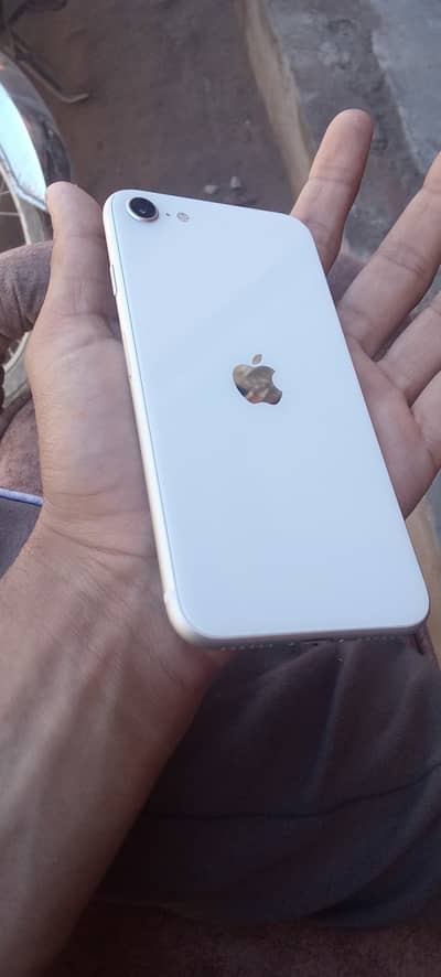 iPhone SE 2020 official pta aprrove dual sim