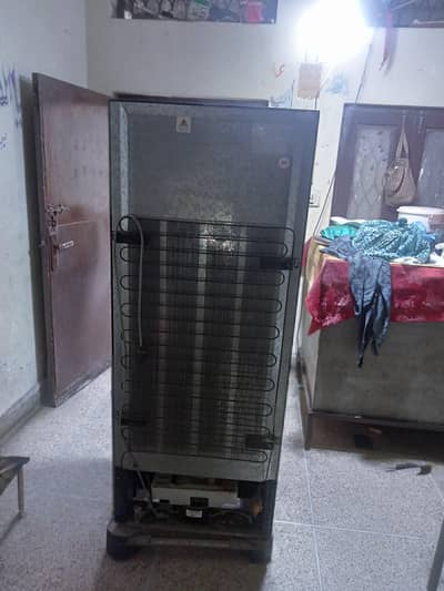 dawlance fridge