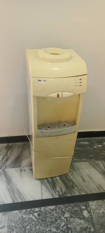 Orient Water Dispenser