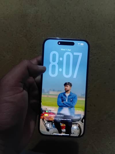 iPhone 14 pro max factory unlocked  4 month sim time