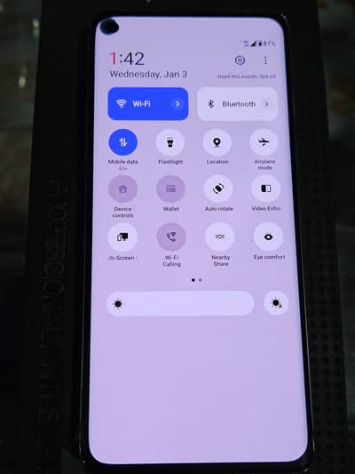 Oneplus 8 8/128 Condition Pictures me he
