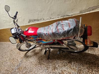Honda CD 70 bike 2026 for sale with Islamabad number
