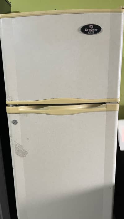 Dawlance 9133 Double Door Fridge | Perfect Cooling Both Compartments