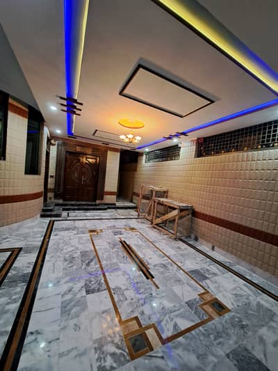 1 Kanal Triple Storey House For Sale