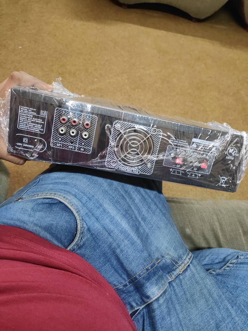 Amplifier 200W 220v 1