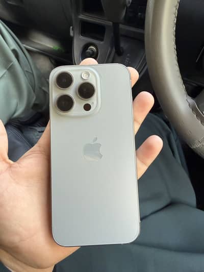 Iphone 15 pro JV 10by10