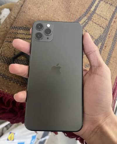 iphone 11 pro max icloud pta exchange & sals