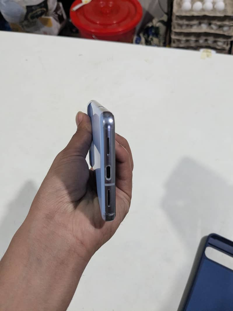 google pixel 8 pro 4