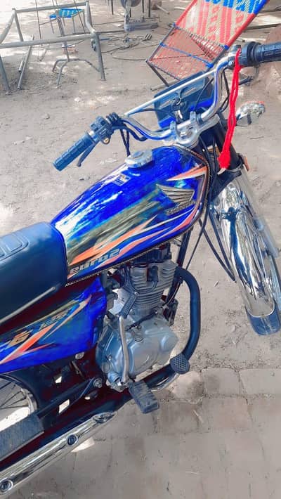 Hinda125 total jeniun