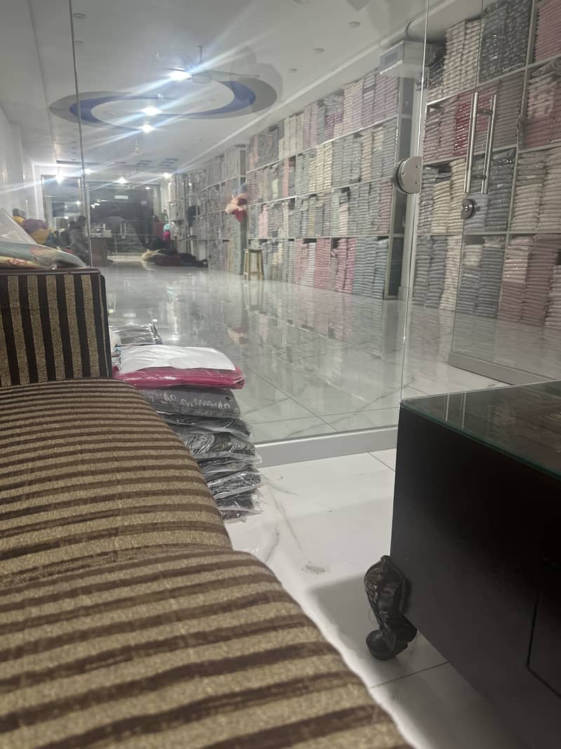 Customer support representative 0