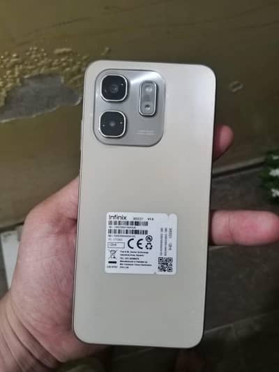 Infinix Hot 50i (6+128) Official Pta approved with box. .