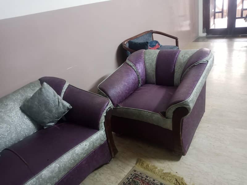sofa set good condition 0