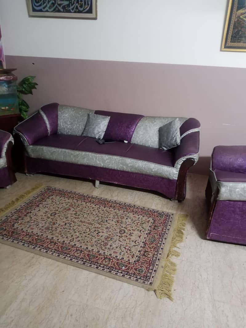 sofa set good condition 3