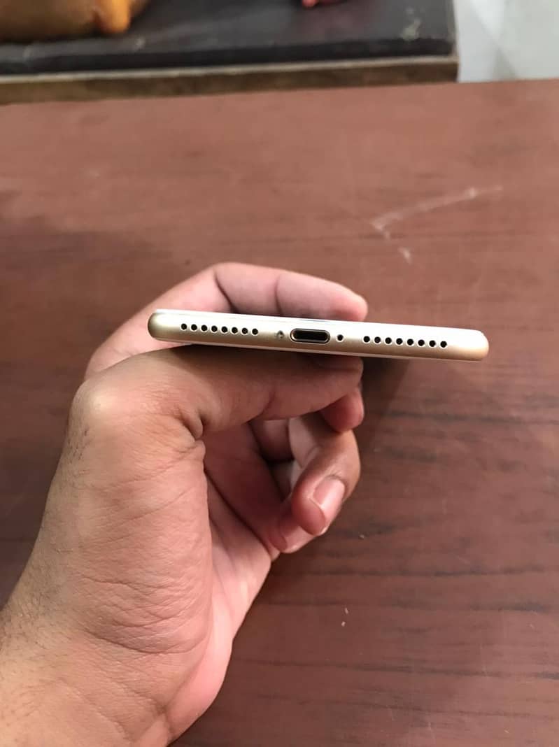iphone 7 plus pta approved 4