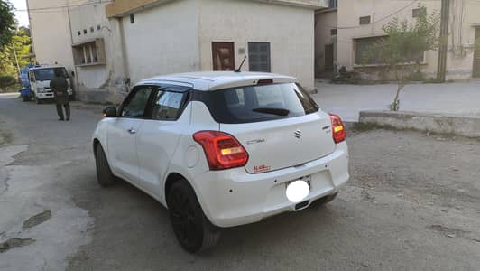 Suzuki swift GLX 2022 total original