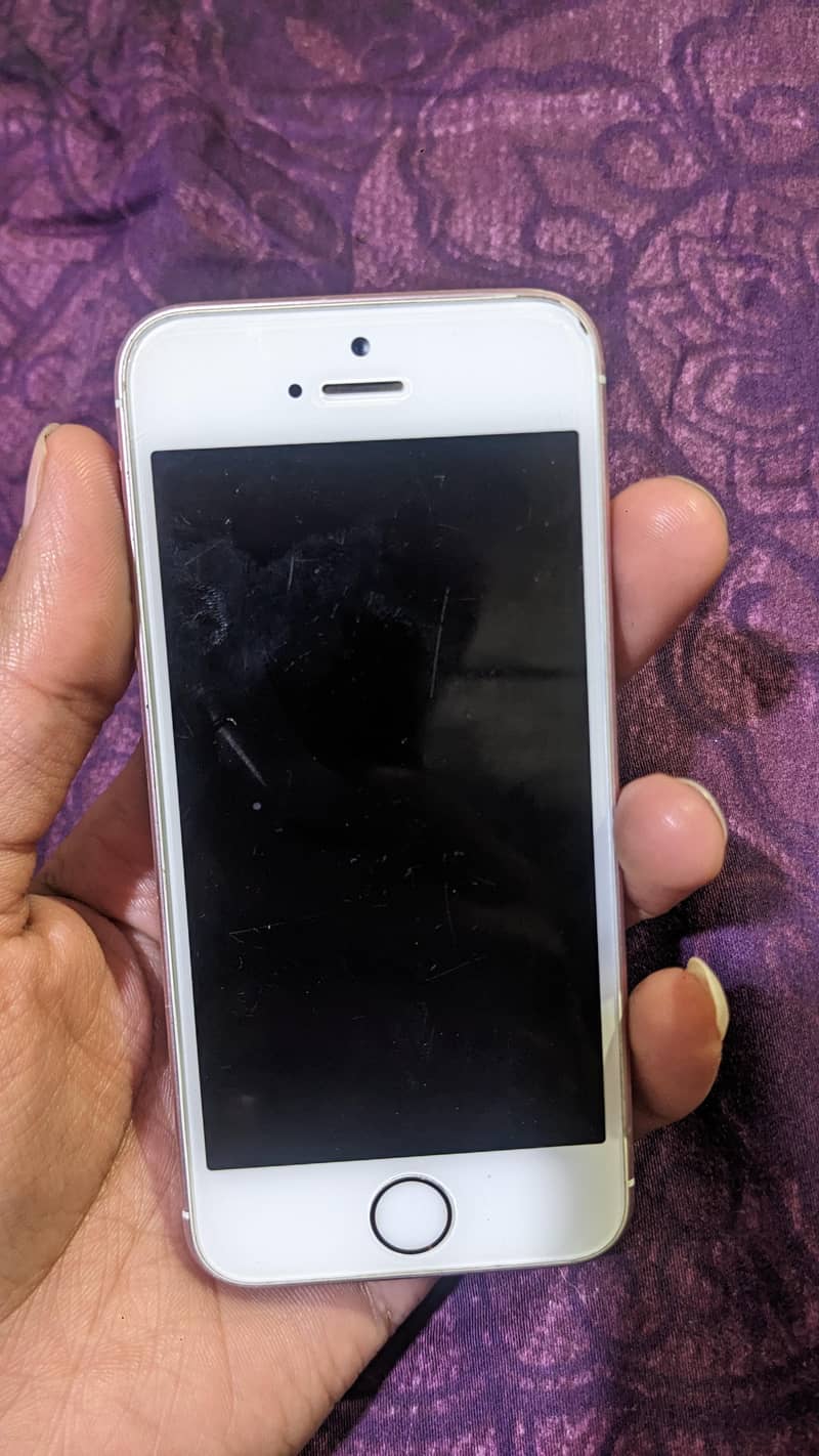 iphone 5se 1