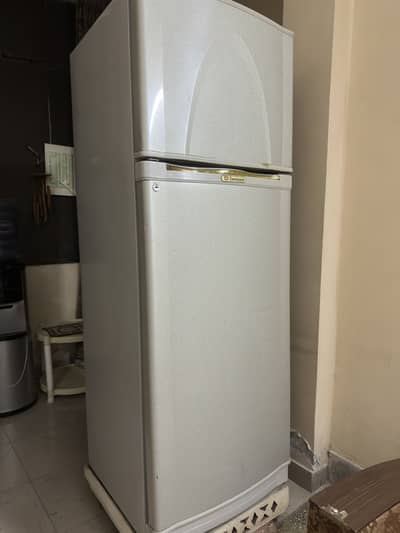 Dawlance fridge Model 9188D