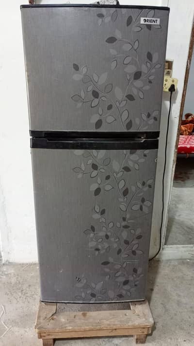 Orient fridge