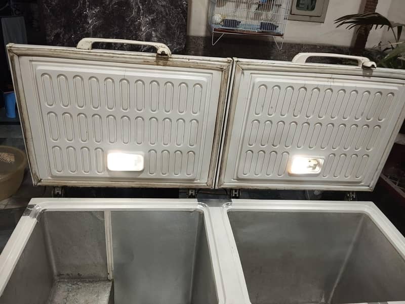 waves deep freezer 3