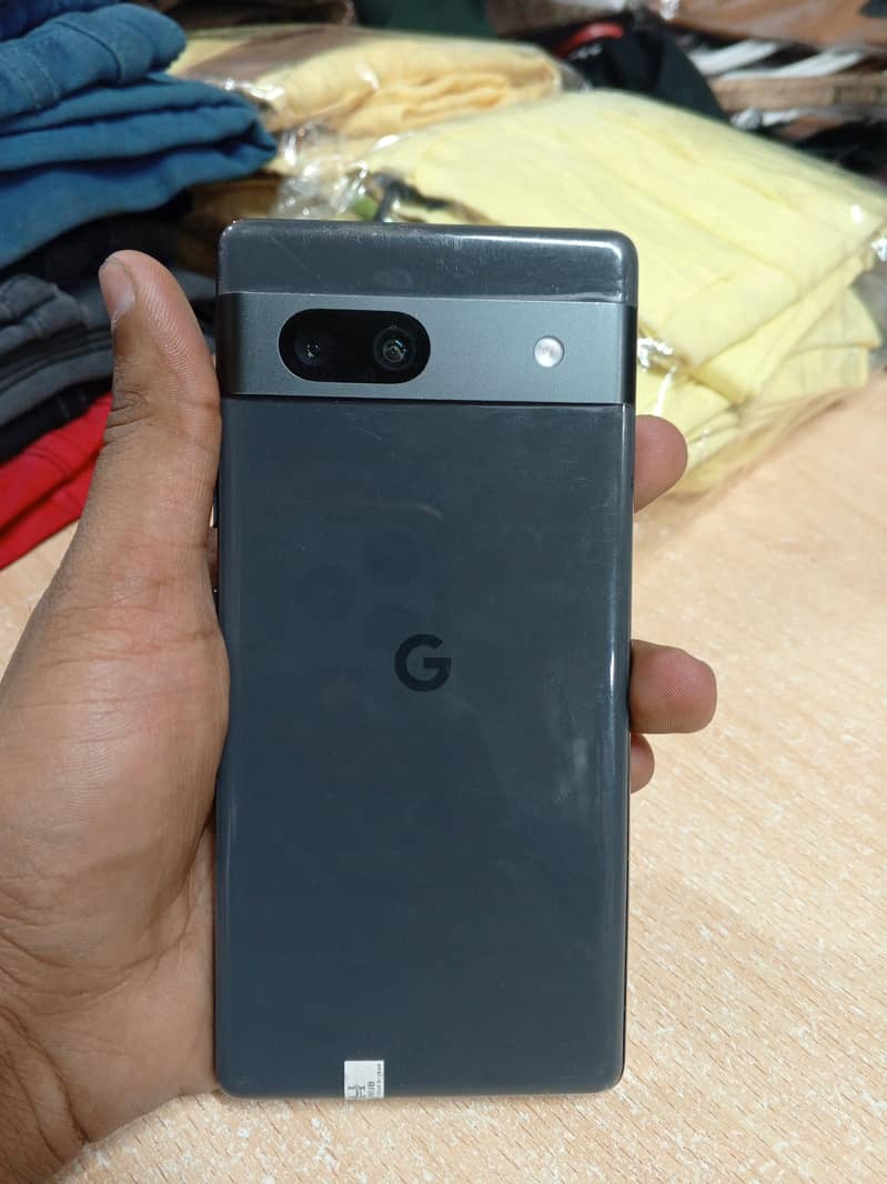 Google pixel 7A 3