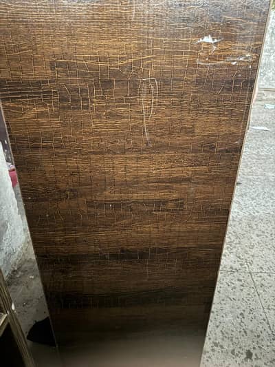good condition computer table