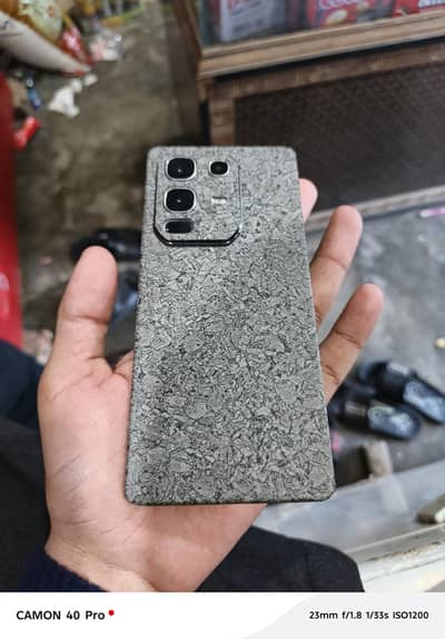 Infinix note 50    8+8/256