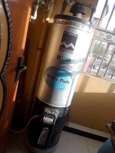 Marshall 30 gallon geyser