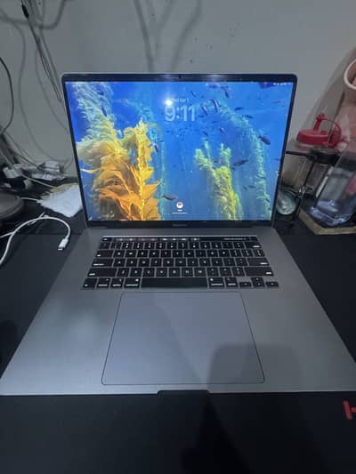 MacBook Pro 16" 2019 | Core i9 8-Core | 64GB RAM | 2TB SSD | Radeon 55