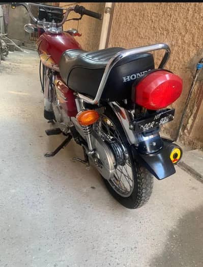 Honda 125 islamabad number